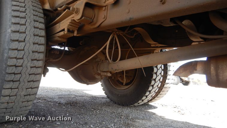 image for item ES9657 1999 Chevrolet C6500  dump truck