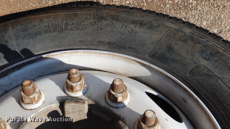 image for item ES9657 1999 Chevrolet C6500  dump truck