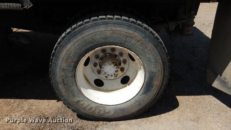 image for item ES9657 1999 Chevrolet C6500  dump truck