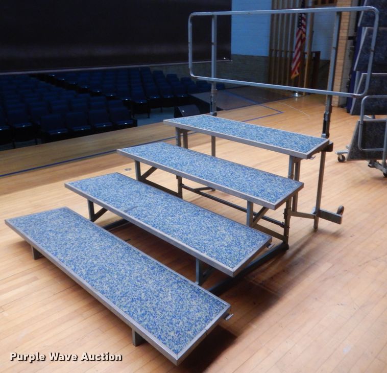 image for item ET9174 Wenger risers