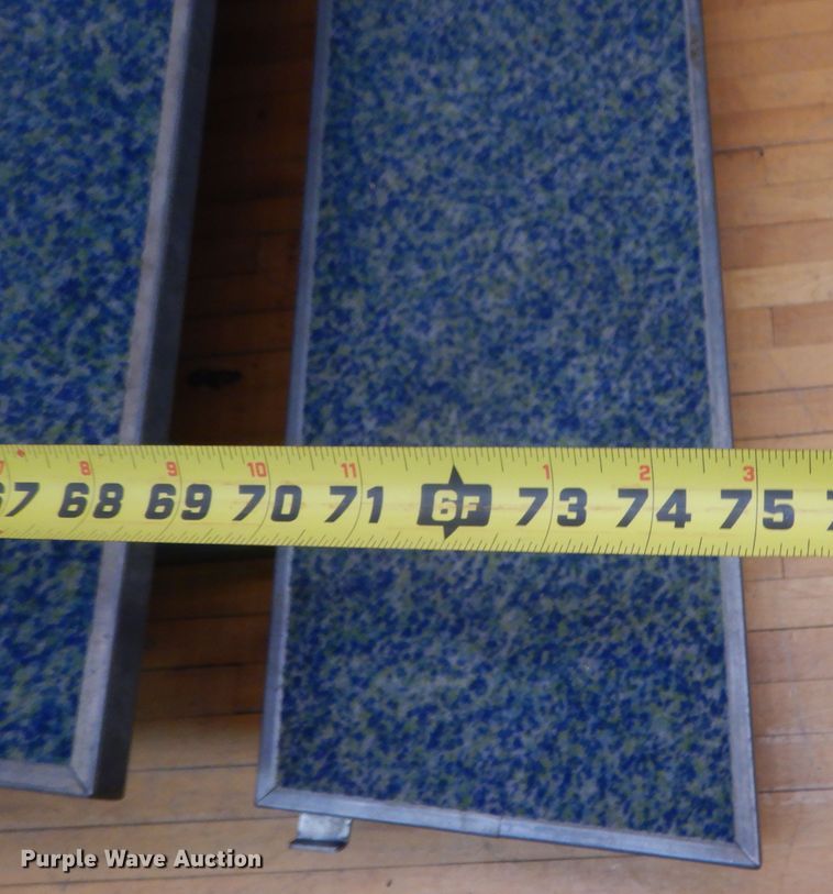 image for item ET9174 Wenger risers