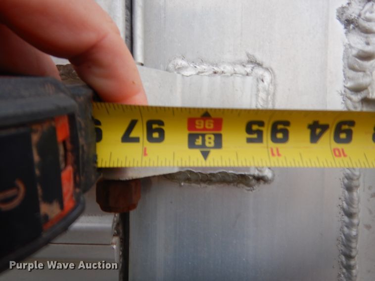 image for item ET9177 1993 Cherokee  livestock trailer