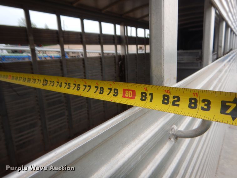 image for item ET9177 1993 Cherokee  livestock trailer