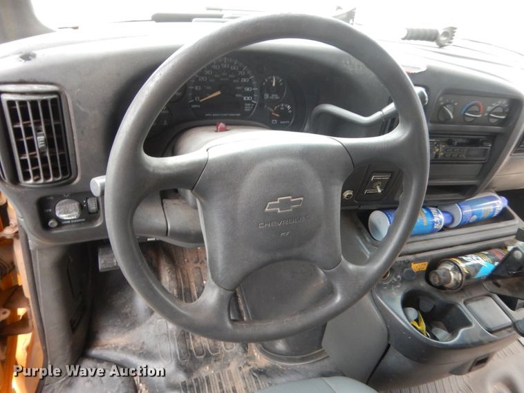 image for item ET9178 2002 Chevrolet Express G3500  school bus