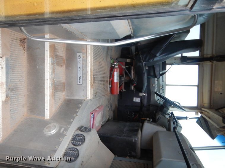 image for item ET9239 2006 Blue Bird Vision  school bus