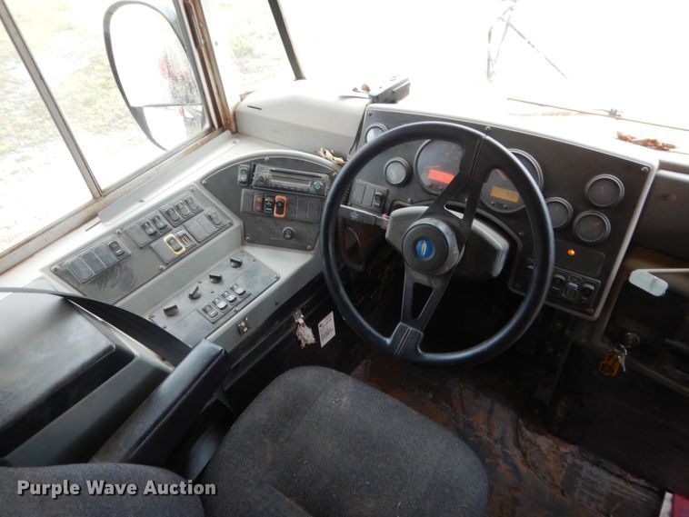 image for item ET9239 2006 Blue Bird Vision  school bus