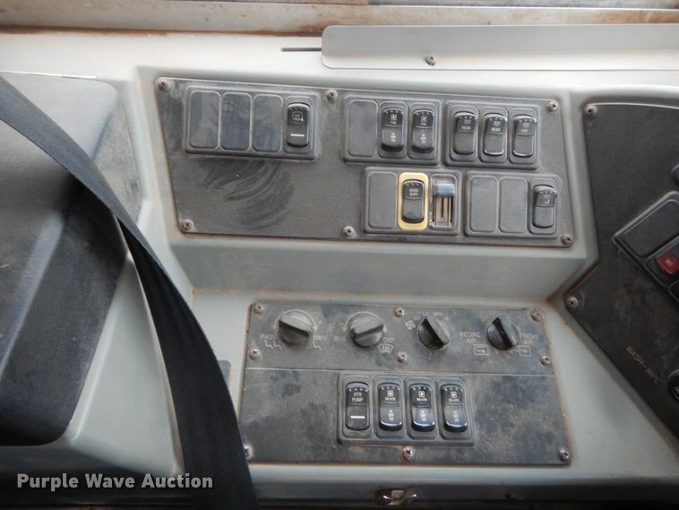 image for item ET9239 2006 Blue Bird Vision  school bus