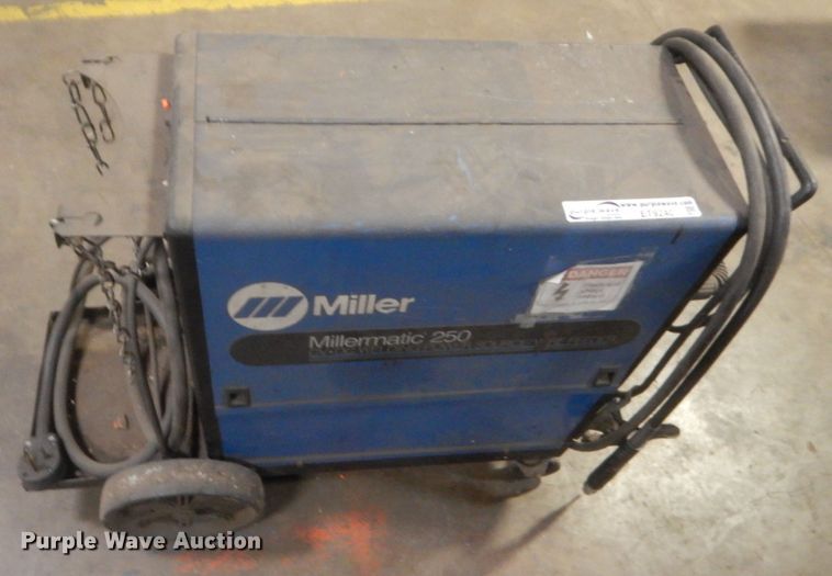 image for item ET9240 Miller Millermatic 250 welder