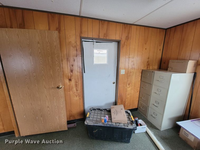 image for item FL9096 Hunter Saak office trailer