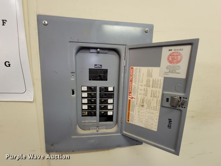 image for item FL9096 Hunter Saak office trailer