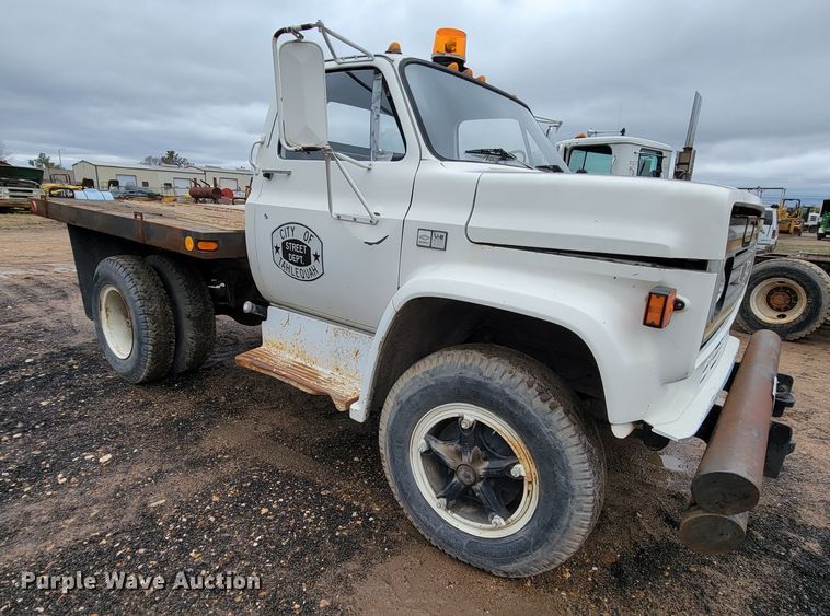 image for item FL9129 1982 Chevrolet 70  flatbed truck