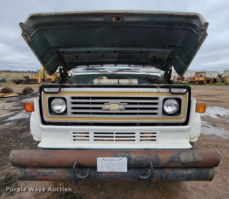 image for item FL9129 1982 Chevrolet 70  flatbed truck