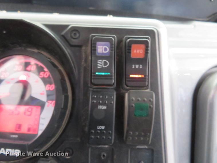 image for item FP9263 2007 Polaris 700 XP Ranger  utility vehicle