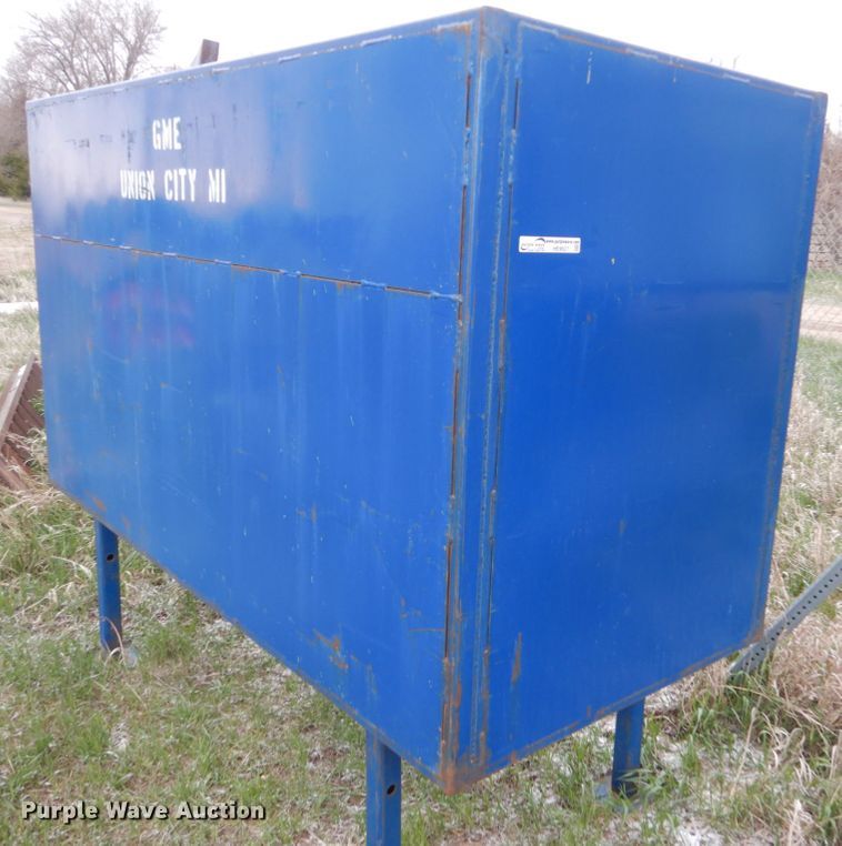 image for item HE9627 (2) trench boxes