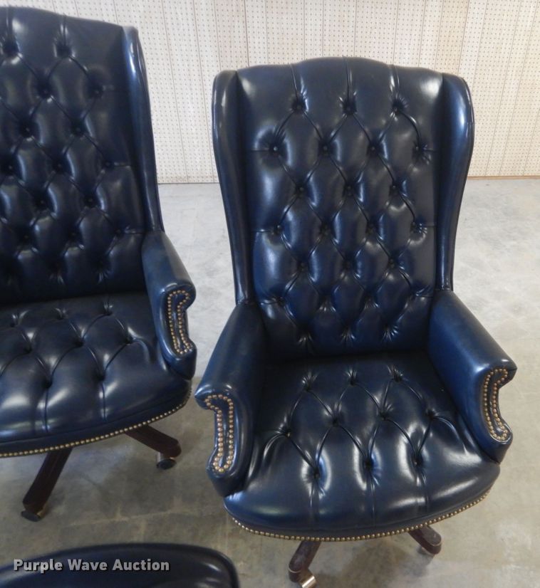 image for item HE9698 (7) chairs