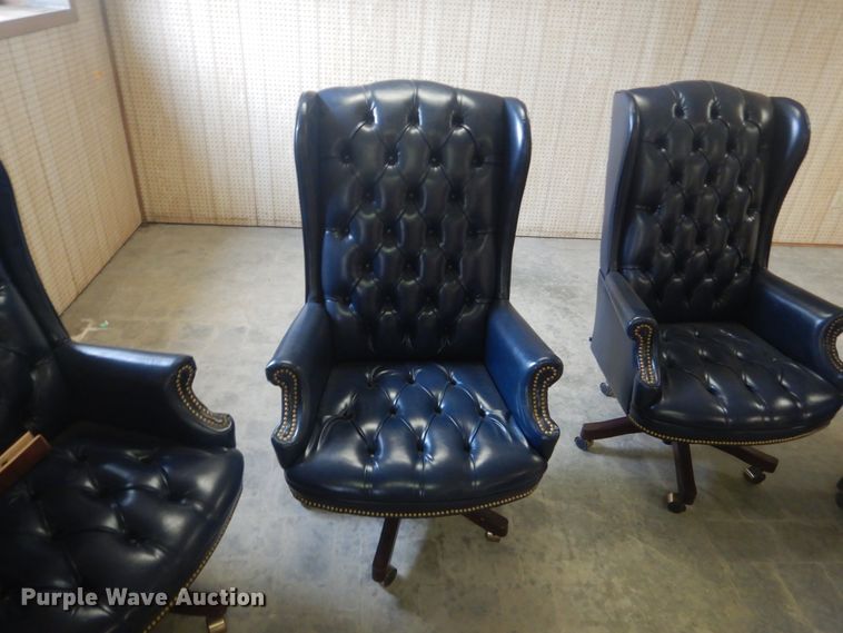 image for item HE9698 (7) chairs