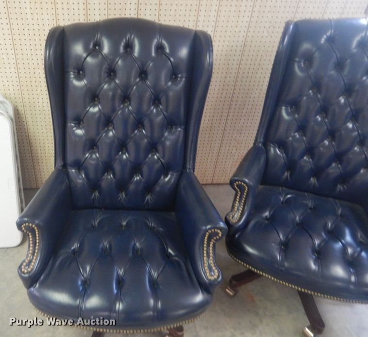 image for item HE9698 (7) chairs