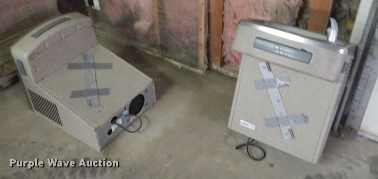 image for item HE9699 (2) Esco Oasis water fountains