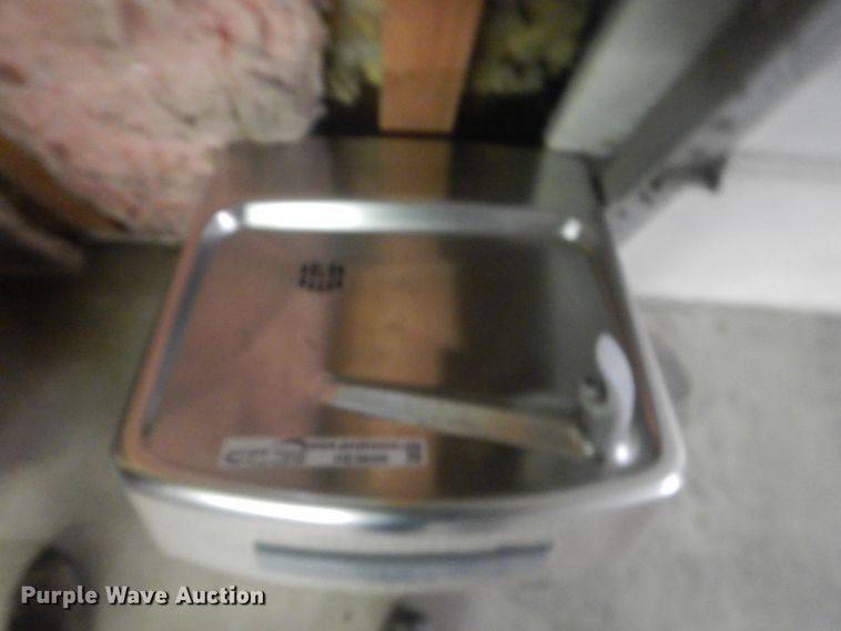 image for item HE9699 (2) Esco Oasis water fountains