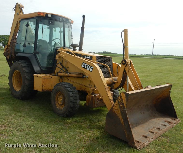 image for item HI9045 1997 John Deere 310E  backhoe