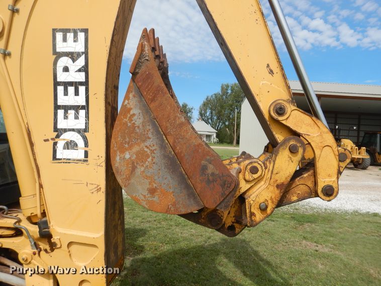 image for item HI9045 1997 John Deere 310E  backhoe