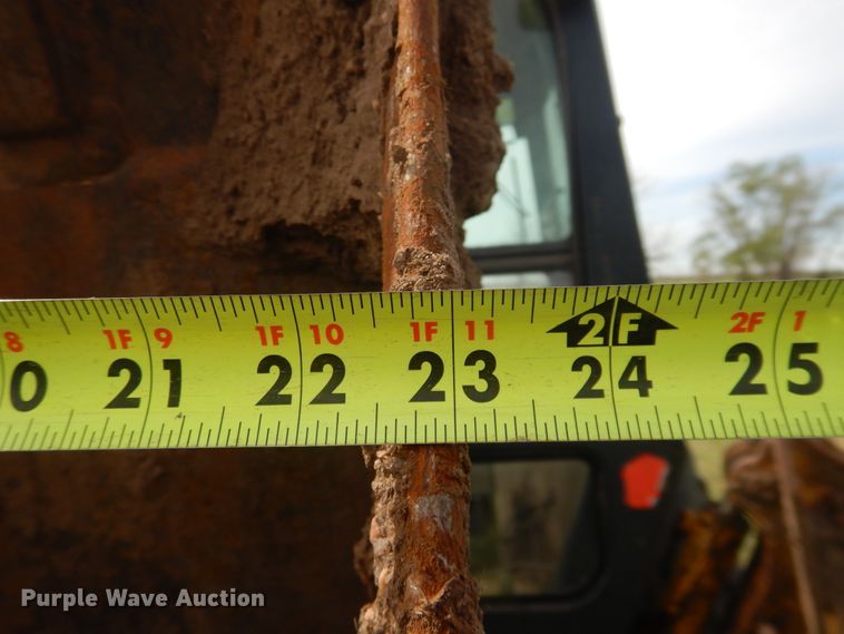 image for item HI9045 1997 John Deere 310E  backhoe