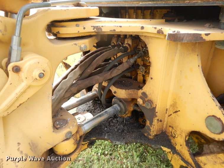 image for item HI9045 1997 John Deere 310E  backhoe