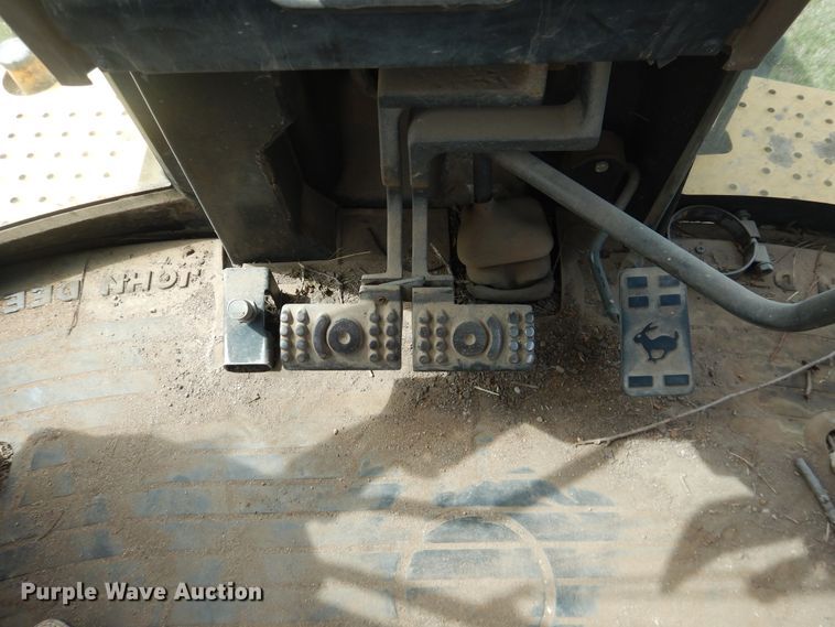 image for item HI9045 1997 John Deere 310E  backhoe