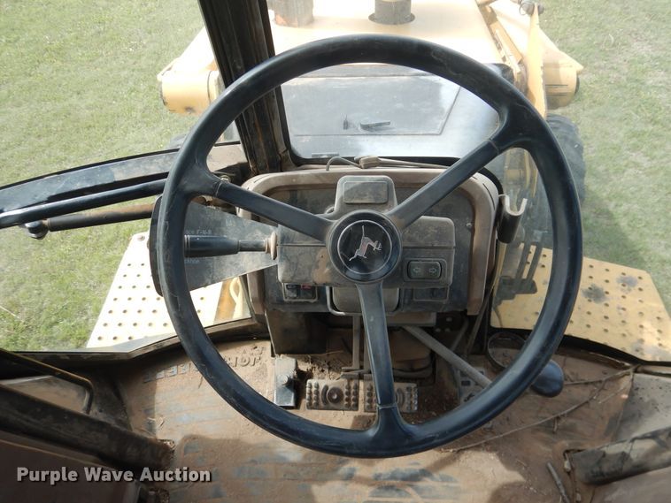 image for item HI9045 1997 John Deere 310E  backhoe