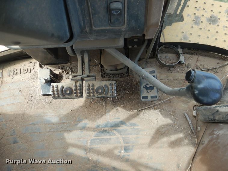 image for item HI9045 1997 John Deere 310E  backhoe