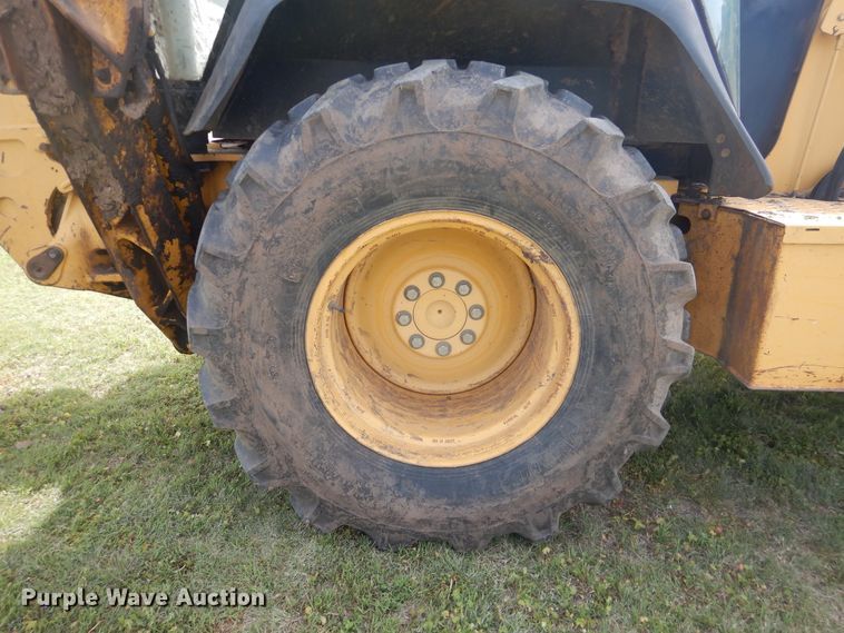 image for item HI9045 1997 John Deere 310E  backhoe