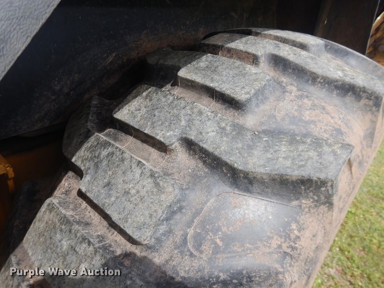 image for item HI9045 1997 John Deere 310E  backhoe