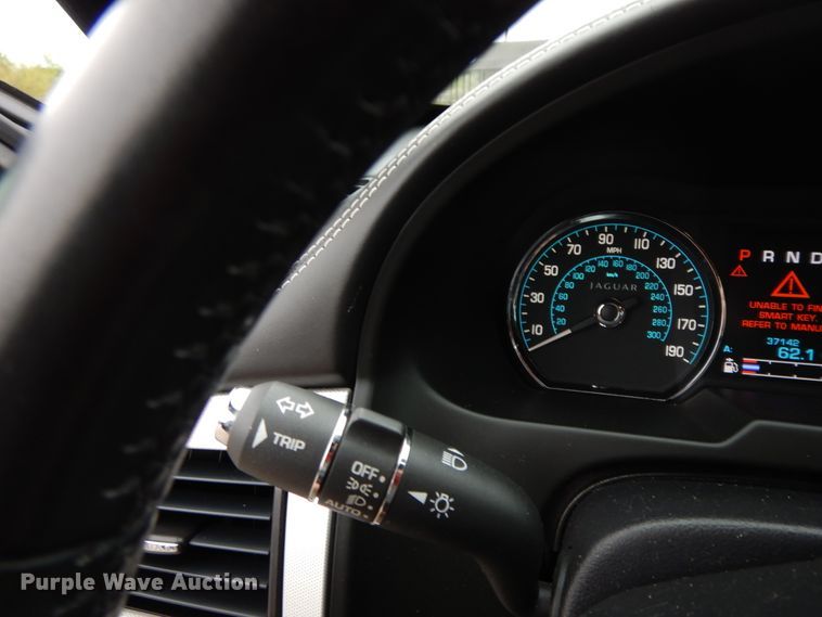 image for item HO9413 2013 Jaguar XF