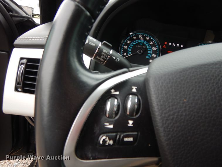 image for item HO9413 2013 Jaguar XF