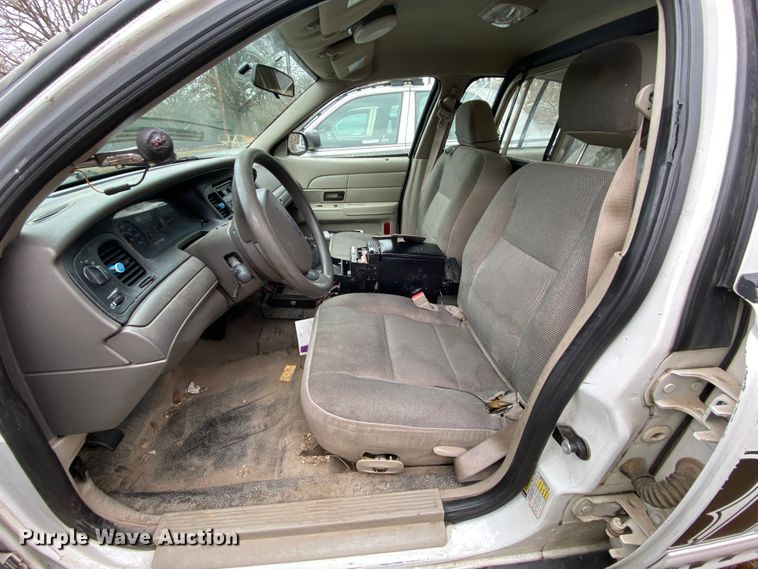image for item HR9295 2008 Ford Crown Victoria Police Interceptor