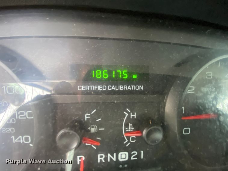 image for item HR9295 2008 Ford Crown Victoria Police Interceptor