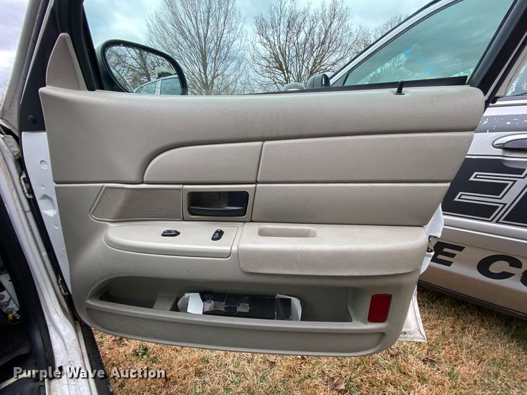 image for item HR9295 2008 Ford Crown Victoria Police Interceptor