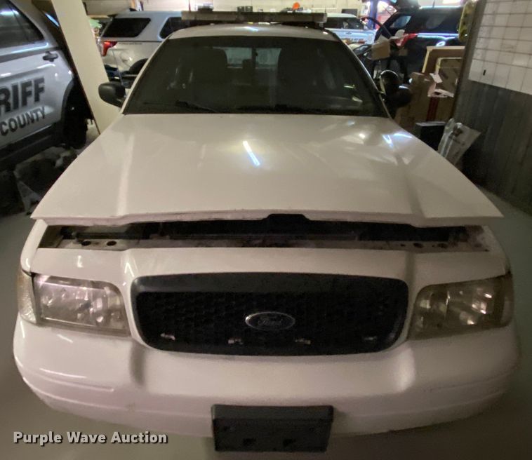 image for item HR9303 2011 Ford Crown Victoria Police Interceptor
