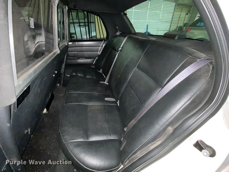 image for item HR9303 2011 Ford Crown Victoria Police Interceptor