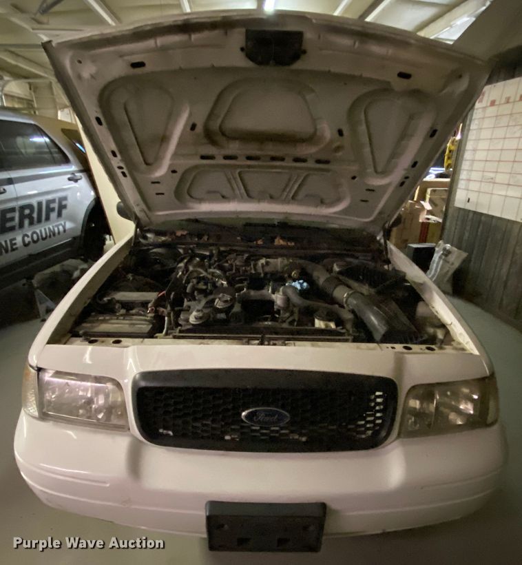 image for item HR9303 2011 Ford Crown Victoria Police Interceptor