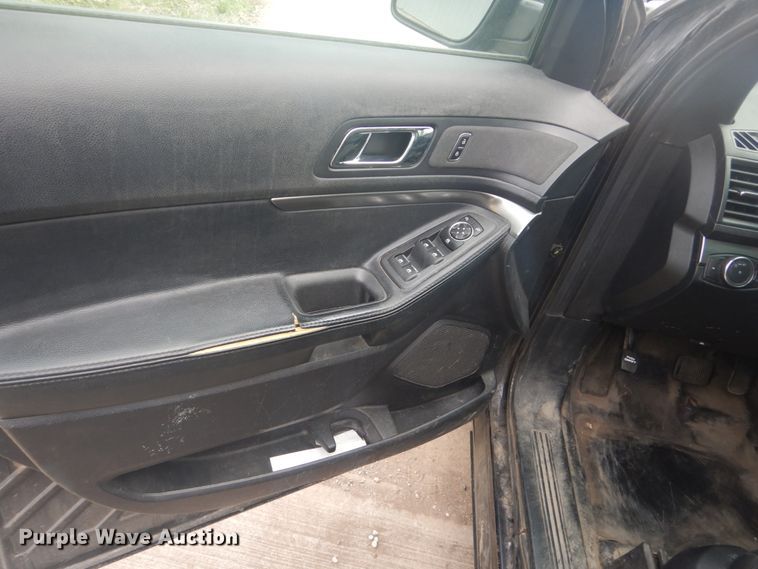 image for item HS9450 2016 Ford Explorer Police Interceptor  SUV