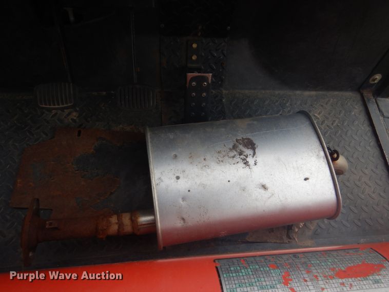 image for item HS9458 (2) Cushman Trucksters utility vehicles