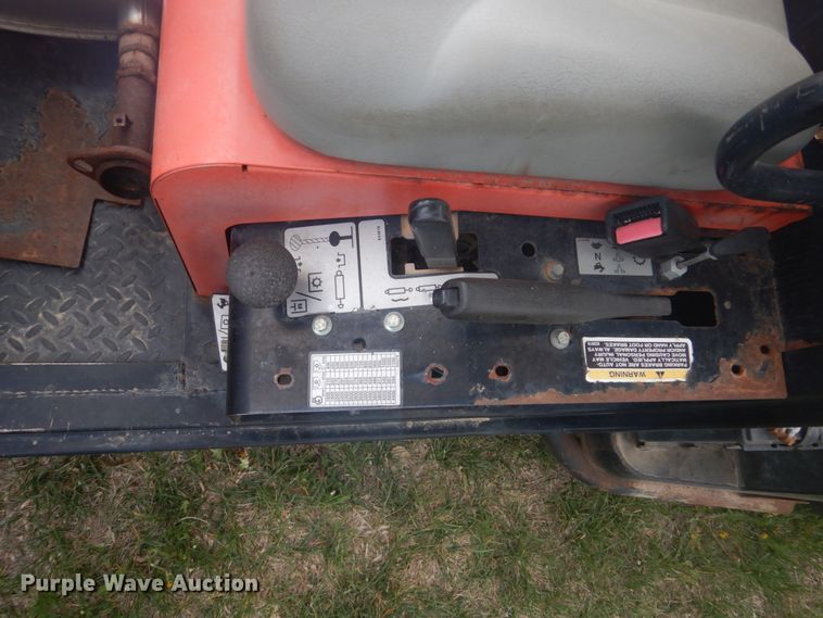 image for item HS9458 (2) Cushman Trucksters utility vehicles