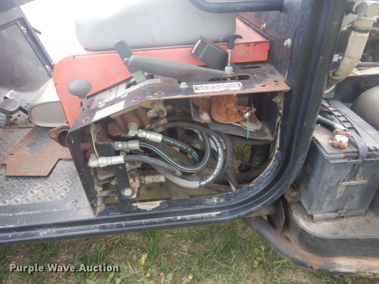 image for item HS9458 (2) Cushman Trucksters utility vehicles