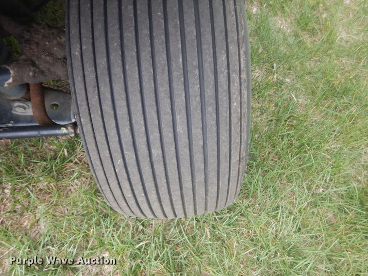 image for item HS9458 (2) Cushman Trucksters utility vehicles