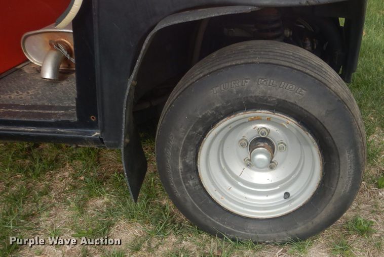 image for item HS9458 (2) Cushman Trucksters utility vehicles