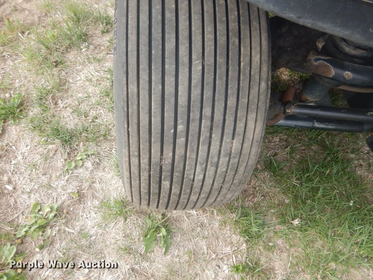 image for item HS9458 (2) Cushman Trucksters utility vehicles