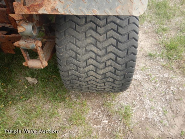 image for item HS9458 (2) Cushman Trucksters utility vehicles