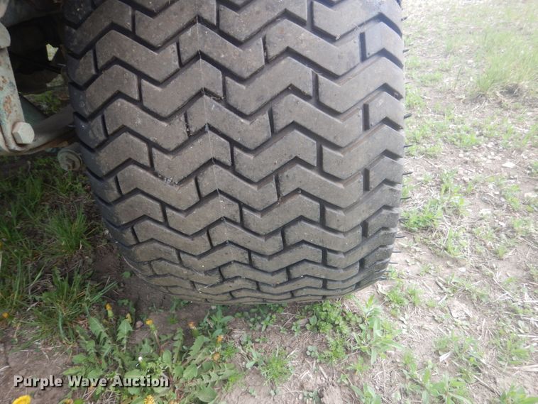 image for item HS9458 (2) Cushman Trucksters utility vehicles