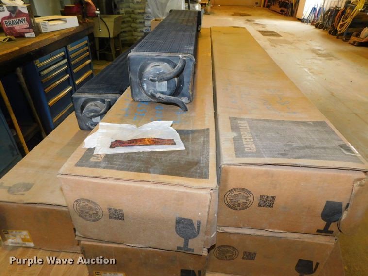 image for item HX9282 (8) radiator cores